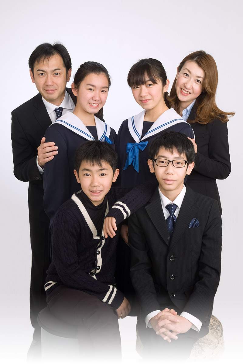 卒業の家族写真